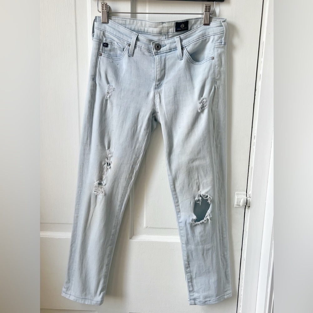 AG Adriano Goldschmied Light Wash Distressed Jeans The Stilt Crop Cigarette 25